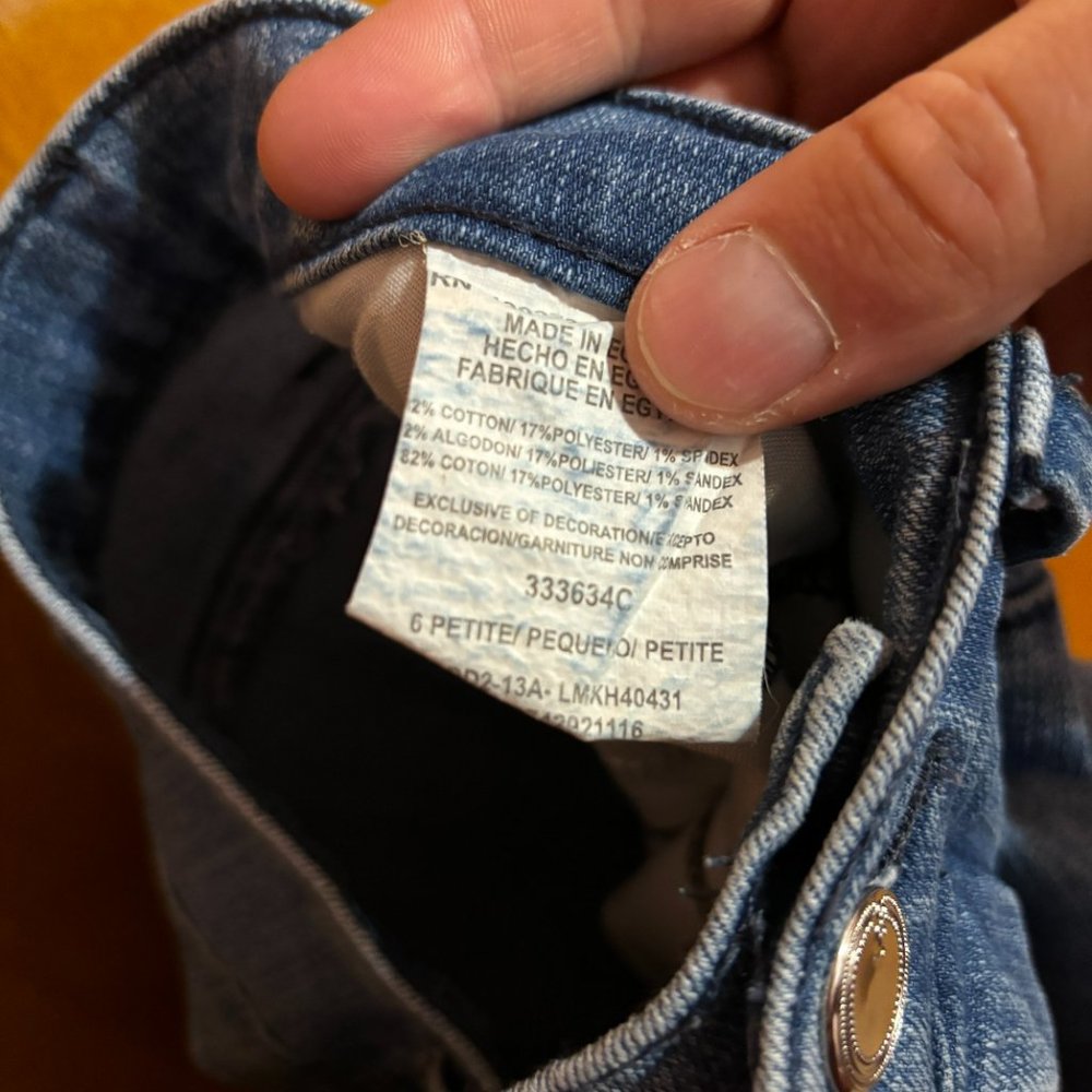 Lee‎ Classic Fit Capris, Blue, size 6P - Picture 14 of 14